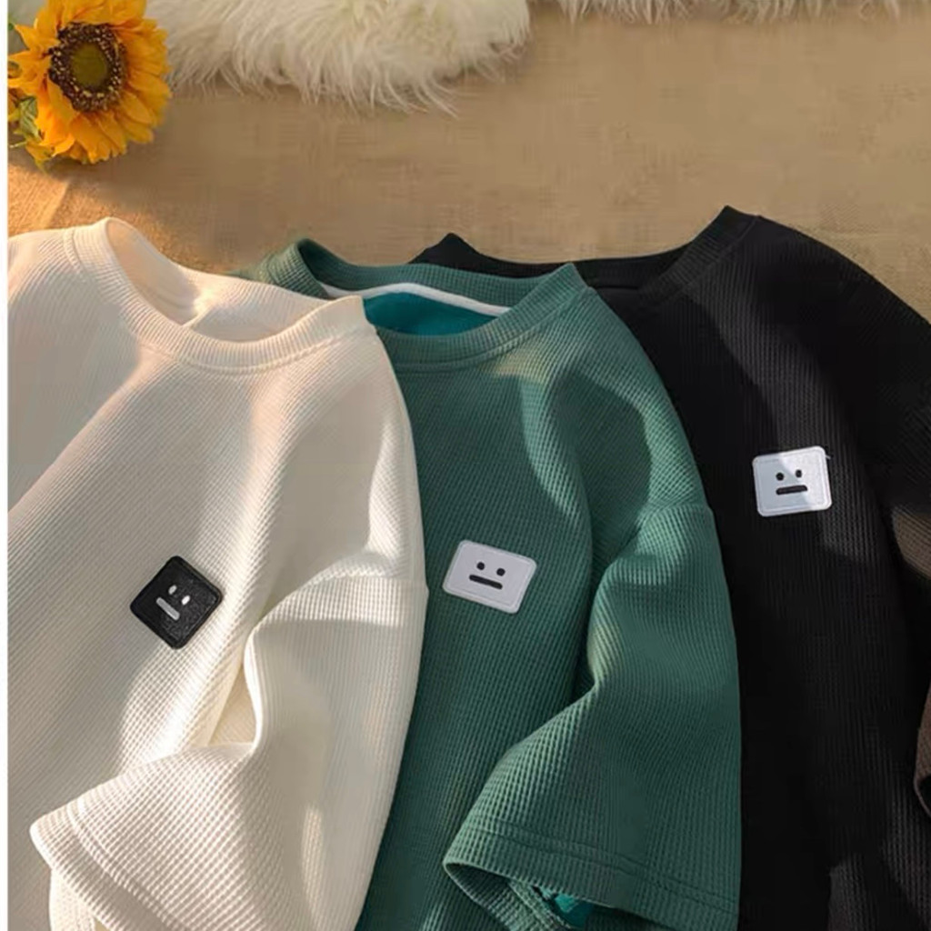 Áo Thun Nam Nữ Chất Cotton Tổ Ong Thêu Logo Mặt Cười, Áo Phông Unisex Cho Mùa Hè Năng Động