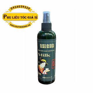 Xịt Dưỡng Tóc Restorative MILK Geisha 220ml