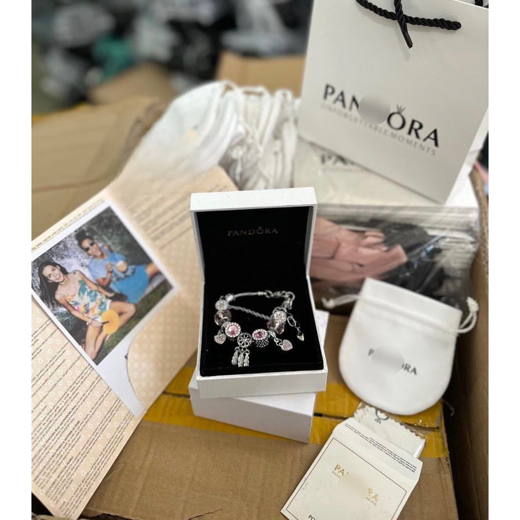 Vòng Pan full charm hồng