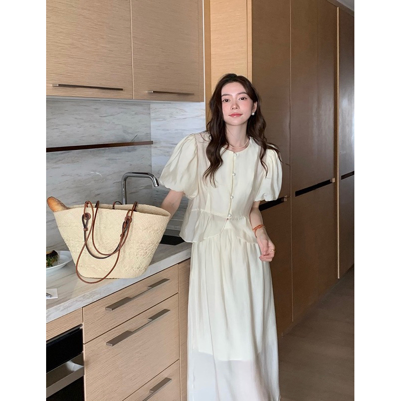 Set áo tơ peplum khuy ngọc mix chân váy midi dài