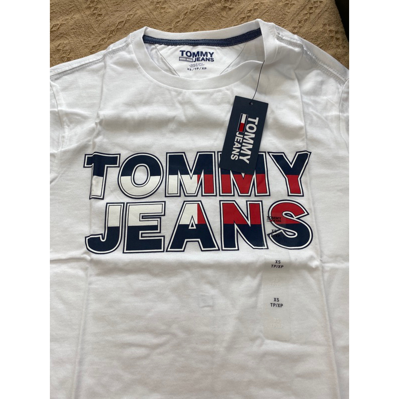 Áo Tommy săn sale us đủ bill