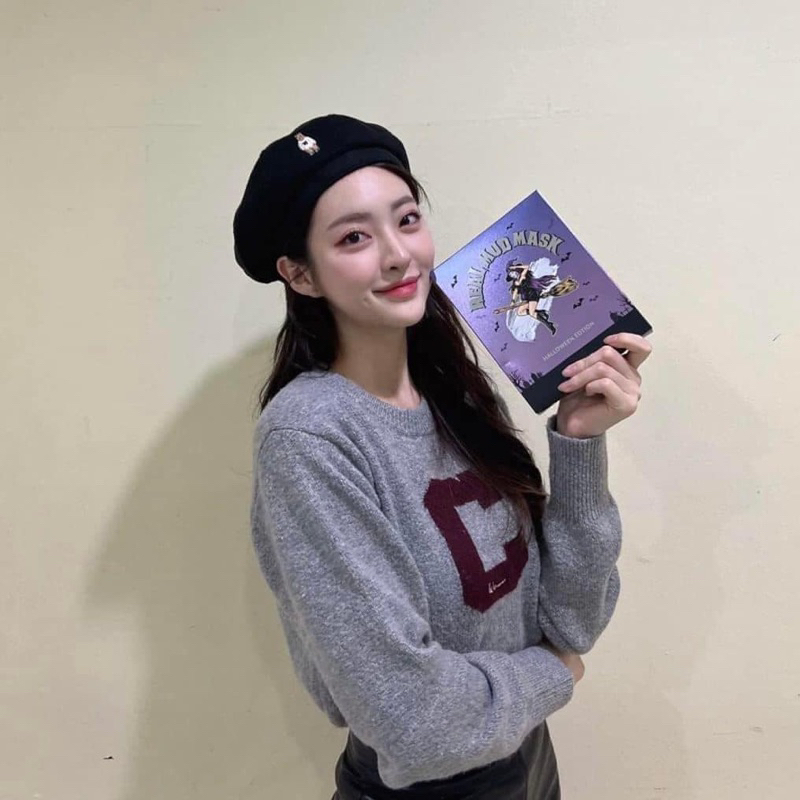 Mũ nồi thêu gấu hãng WHOAU Authentic