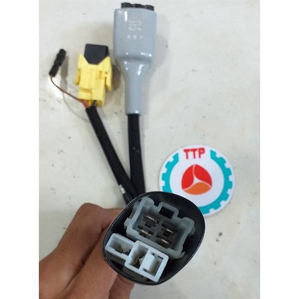 Dây lên sạc Ex 150 dùng cho Sirius Fi  AVP