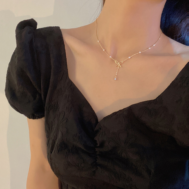 Dây Chuyền Nơ Đính Hạt Dễ Thương Chơ Nữ A09