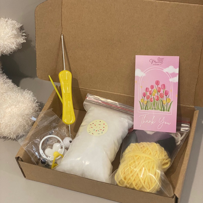 DIY - Set Nguyên liệu móc len CHÚ ONG - làm móc khoá - kèm hướng dẫn chi tiết
