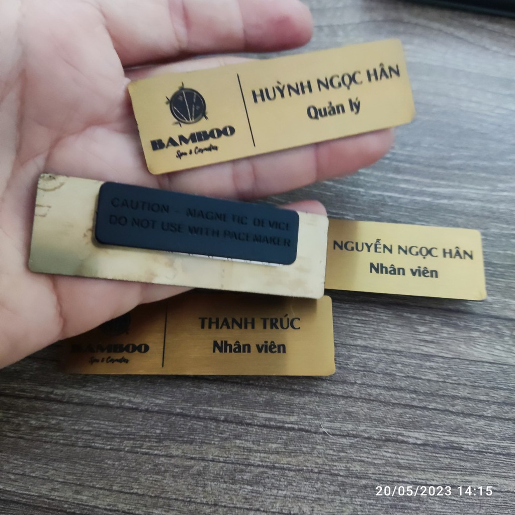 In Bảng tên nhân viên theo yêu cầu cho Bamboo Spa-In Bạch Dương