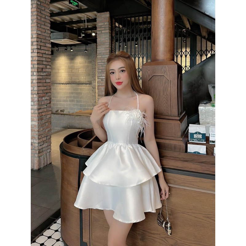 Đầm Dây Tapta Đính Hoa Lông Vũ Dáng Xoè Tầng Cúp Mút Ngực