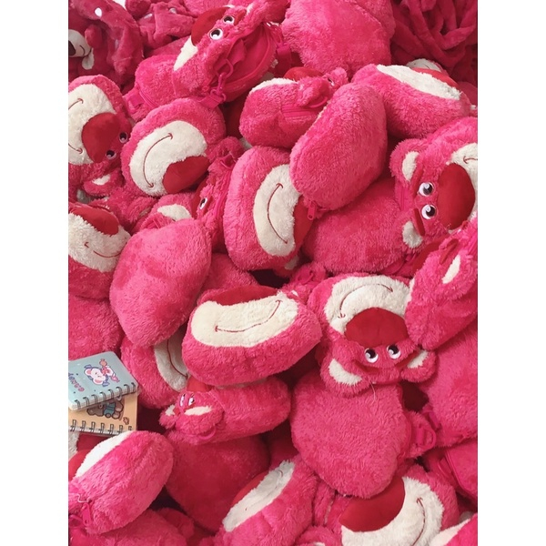 Túi Gấu Dâu Lotso - Túi Xách, Đeo Chéo Gấu Dâu Mini Vuông Cầm Tay 2 Mặt Dễ Thương Giá Rẻ Saka