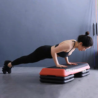 Bục nhảy Aerobic có ảnh thật , giá 1 bộ chuẩn như hình ( lấy số lượng liên hệ zalo shop)