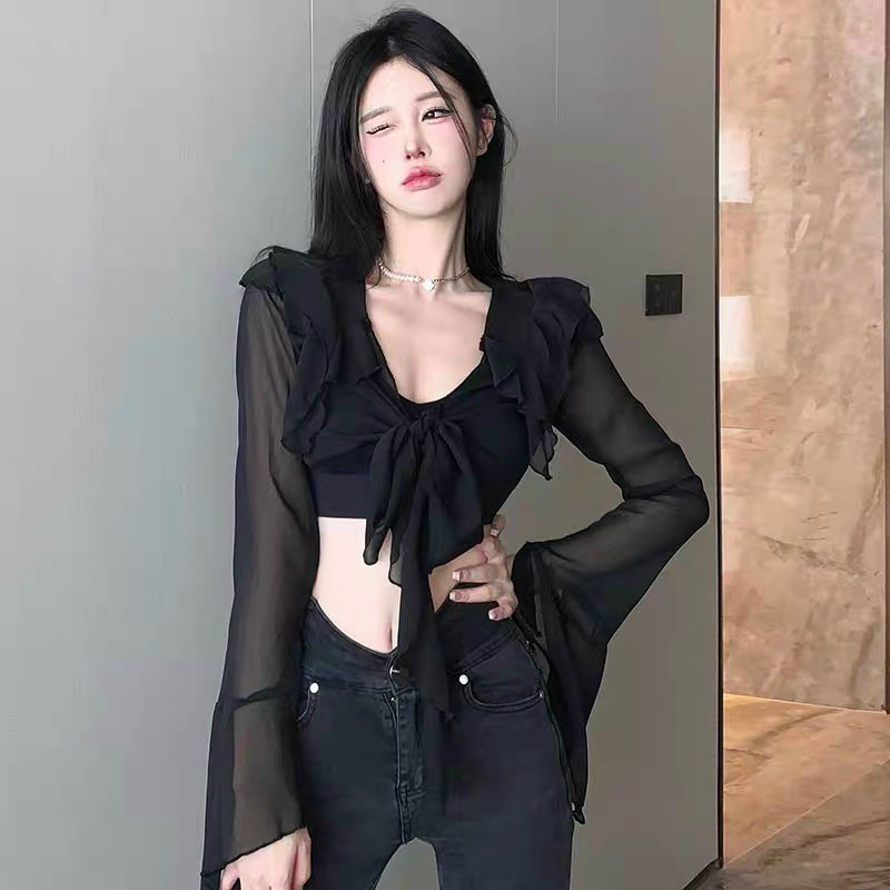 SET ÁO KIỂU CỔ V TUA RUA TAY DÀI KÈM ÁO BRA