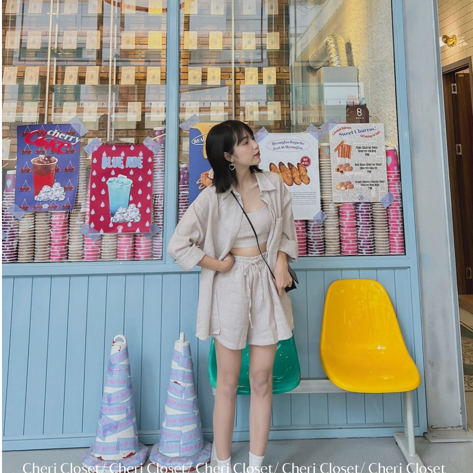 Set Áo Sơ Mi 3 Món Croptop Mix Áo 2 Dây Kèm Quần Sooc Phong Cách Hàn Quốc Dành Cho Nữ