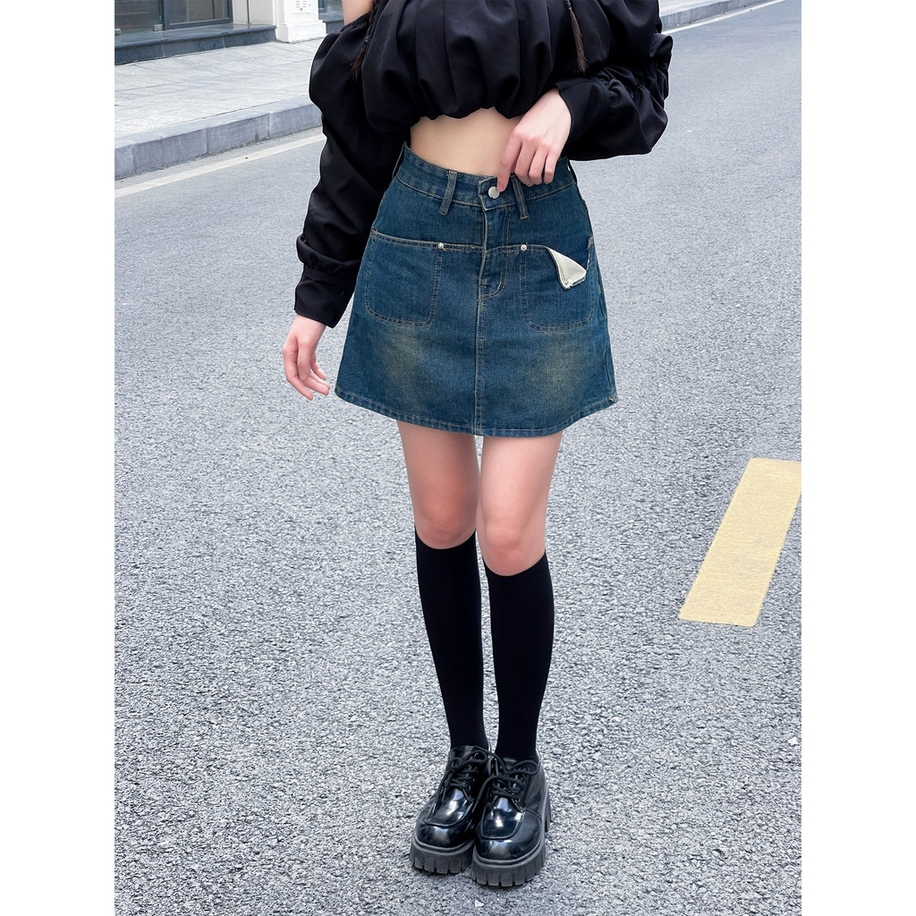 Chân váy ngắn jean chữ A cạp cao lai cuốn, chân váy jeans baggy túi trái rách S4BL02 - Jeanboo