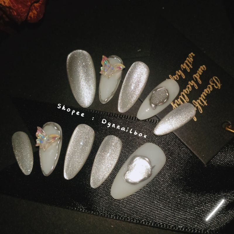 Móng tay giả , Nailbox mẫu 85 trắng kim tuyến