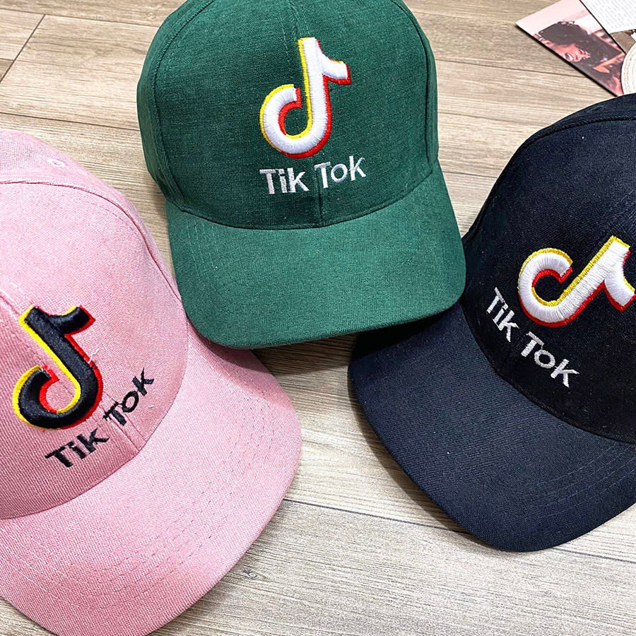 Mũ lưỡi trai unisex thêu logo phối chữ hottrend - NN53