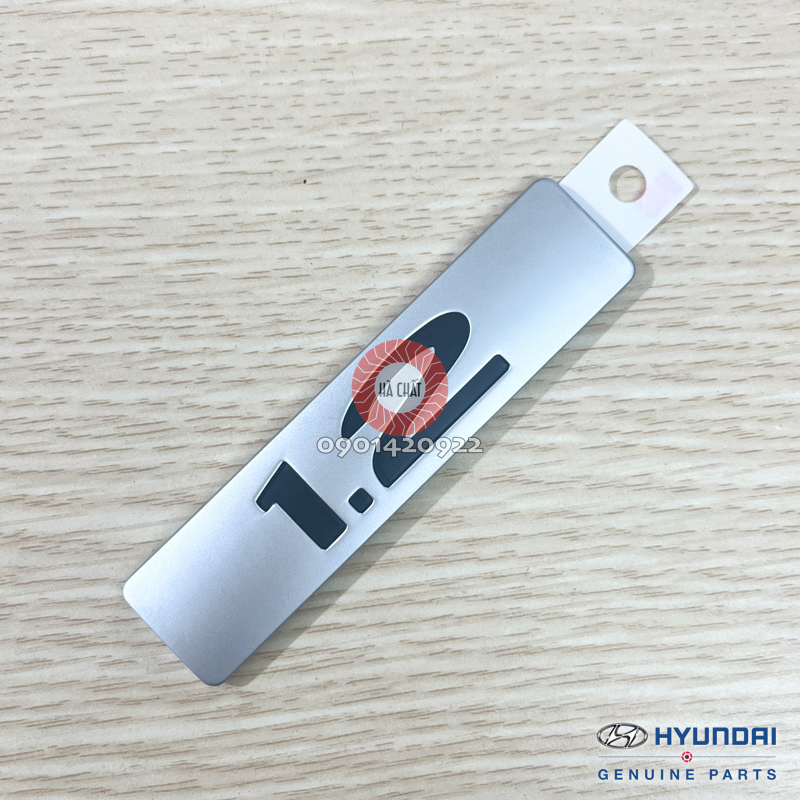 Logo chữ nổi 1.2 cho xe Hyundai i10 - Nhập khẩu chính hãng HYUNDAI MOBIS Hàn Quốc