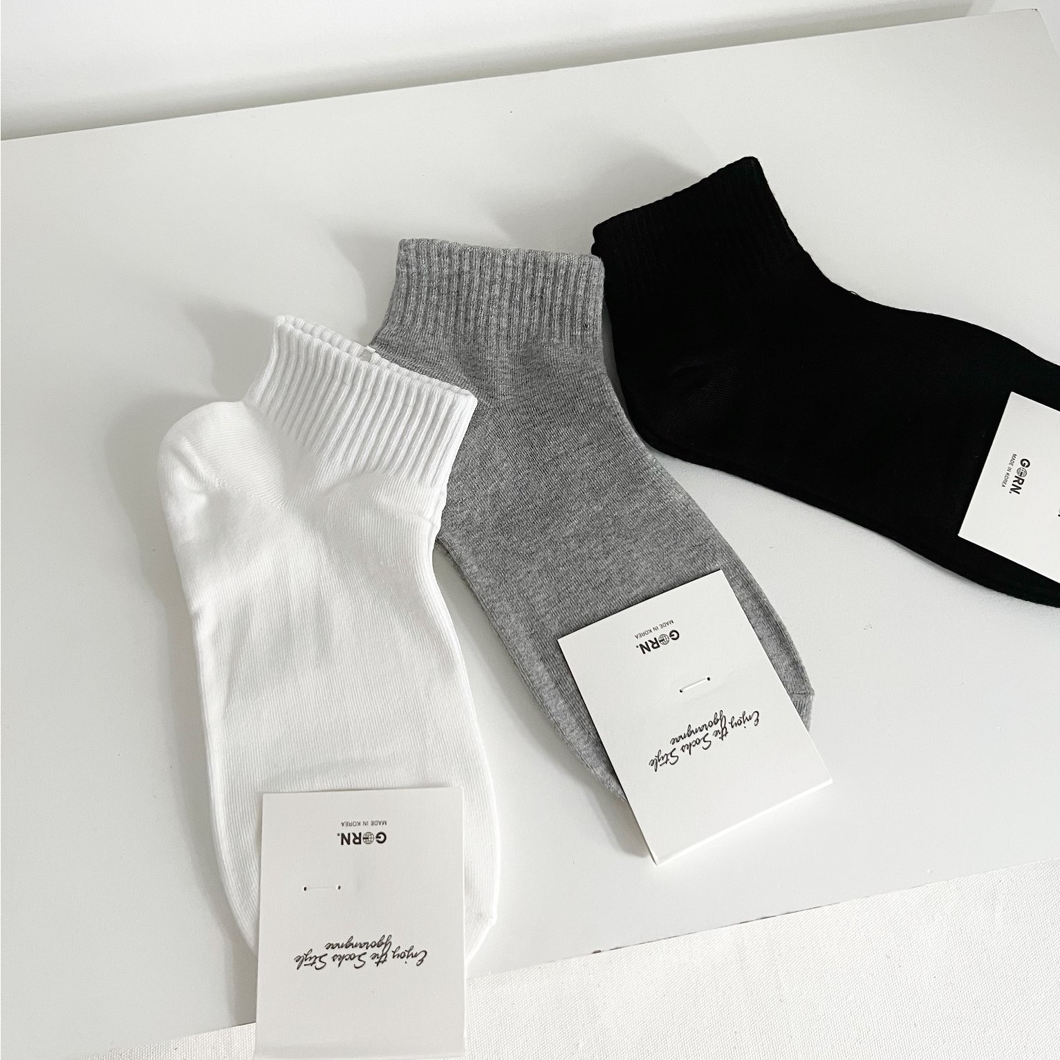 Tất vớ basic nam nữ cổ trung BASIC MONOTONE, có bo gân và mang trên mắt cá - Nhập khẩu Hàn Quốc
