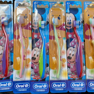 Bàn Chải đánh răng bé Oral B cho bé từ 2 - 4 Tuổi/ 4- 24 tháng em bé
