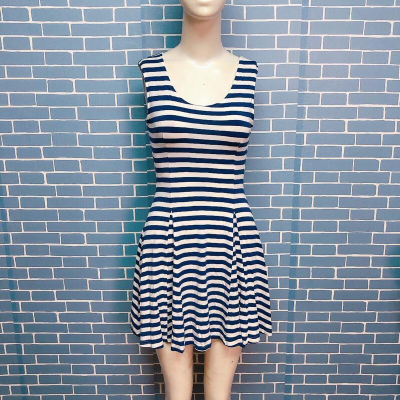 đầm thun xoè sọc ngang đồ si 2hand