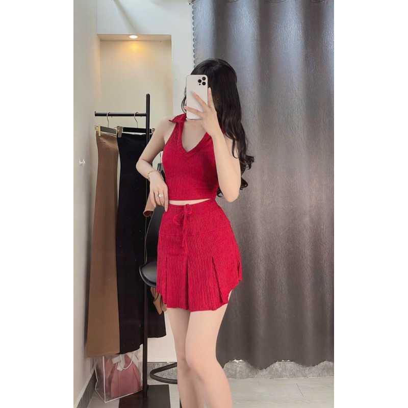 Set Bộ Xốp Nhún Áo Sát Nách 3 Lỗ V Cổ Bẻ + Váy Xoè Xếp Ly Lót Quần Kỹ