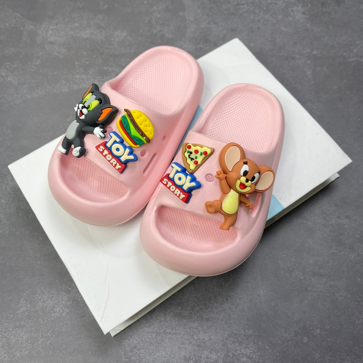 Dép lê bánh mỳ cho bé gái, trai siêu nhẹ EVA  không mùi.