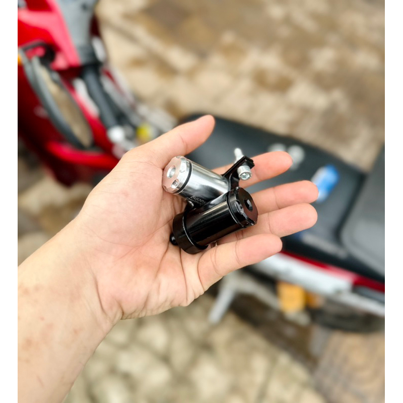 Bình dầu Bonamici Racing CNC có pad