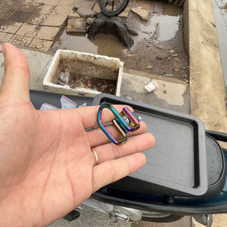 Mốc Treo đồ Chữ U Gắn Xe Máy
