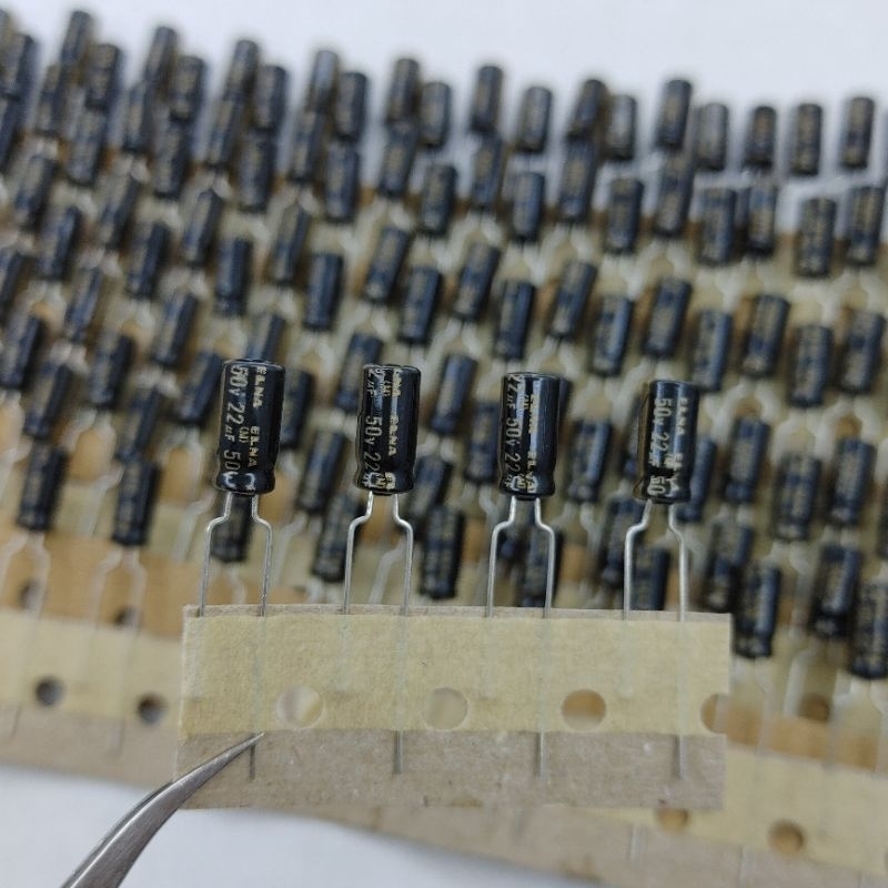 Tụ điện 50v 22uF Elna chính hãng