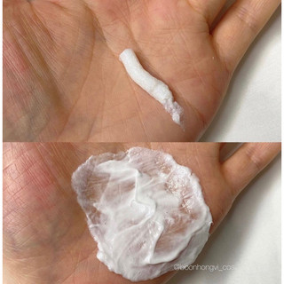 Sữa rửa mặt Make Prem Safe Me Relief Moisture Cleansing foam