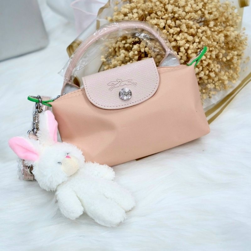 Túi LongChamp có đeo chéo tặng kèm móc bông siêu cưng