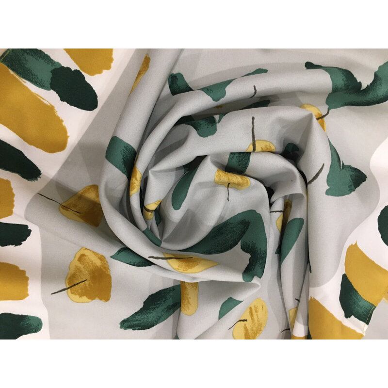 Khăn họa tiết vuông 2nd hand