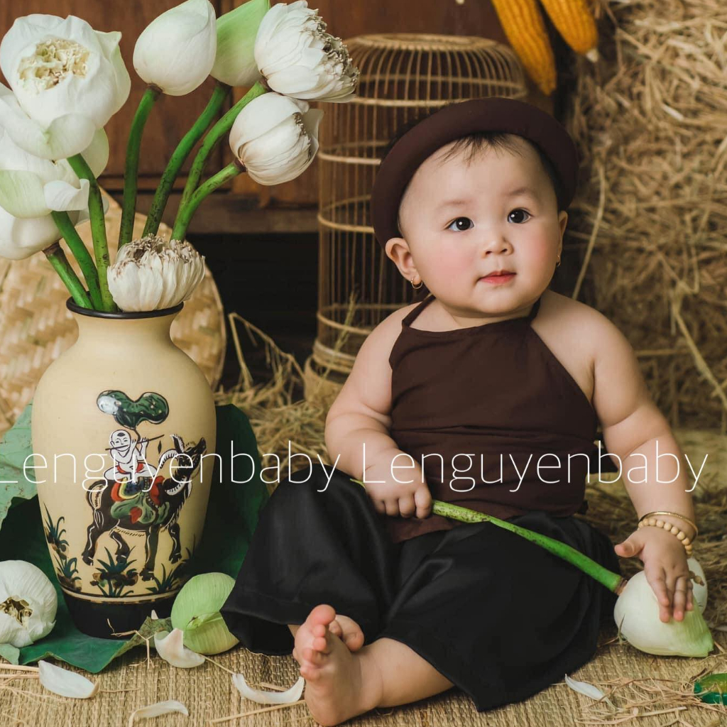 Yếm Đào Lụa + Chân váy bồng Tafta + tặng kèm Mấn cho bé gái