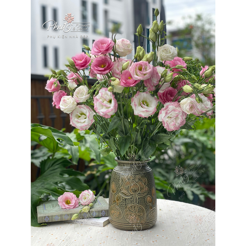 Set 3 bình gốm Bát Tràng khắc tay họa tiết hoa sen, men xanh mộc cổ kính 3 kích thước PKND FLOWERS & DECOR MG200