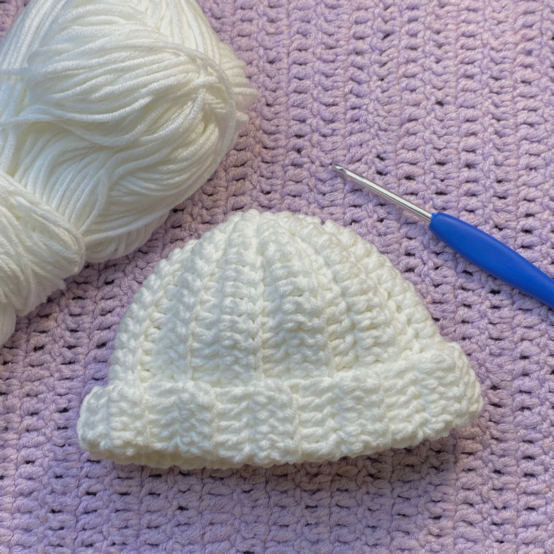 Nón bằng len cho doll