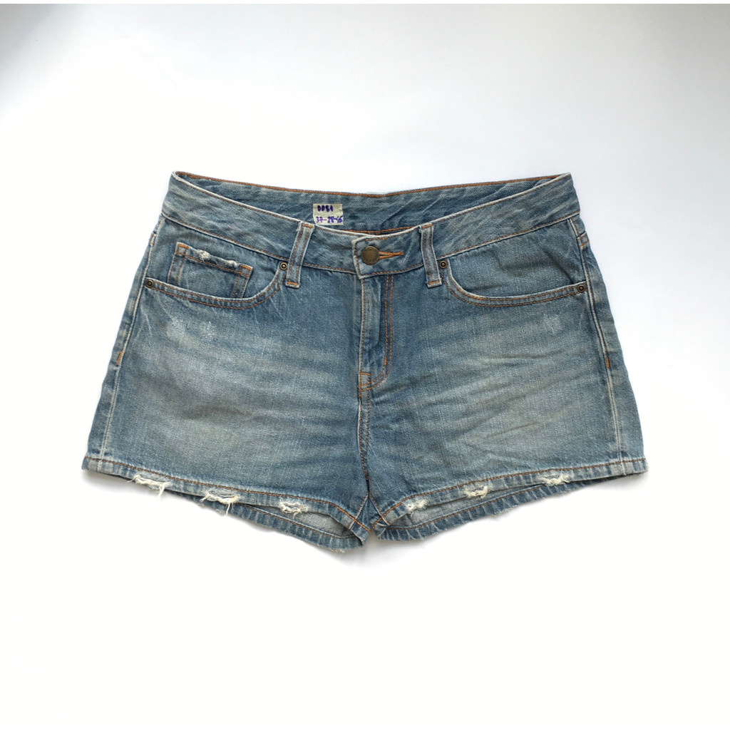 Quần đùi nữ chất denim dày dặn phong cách trẻ trung năng động