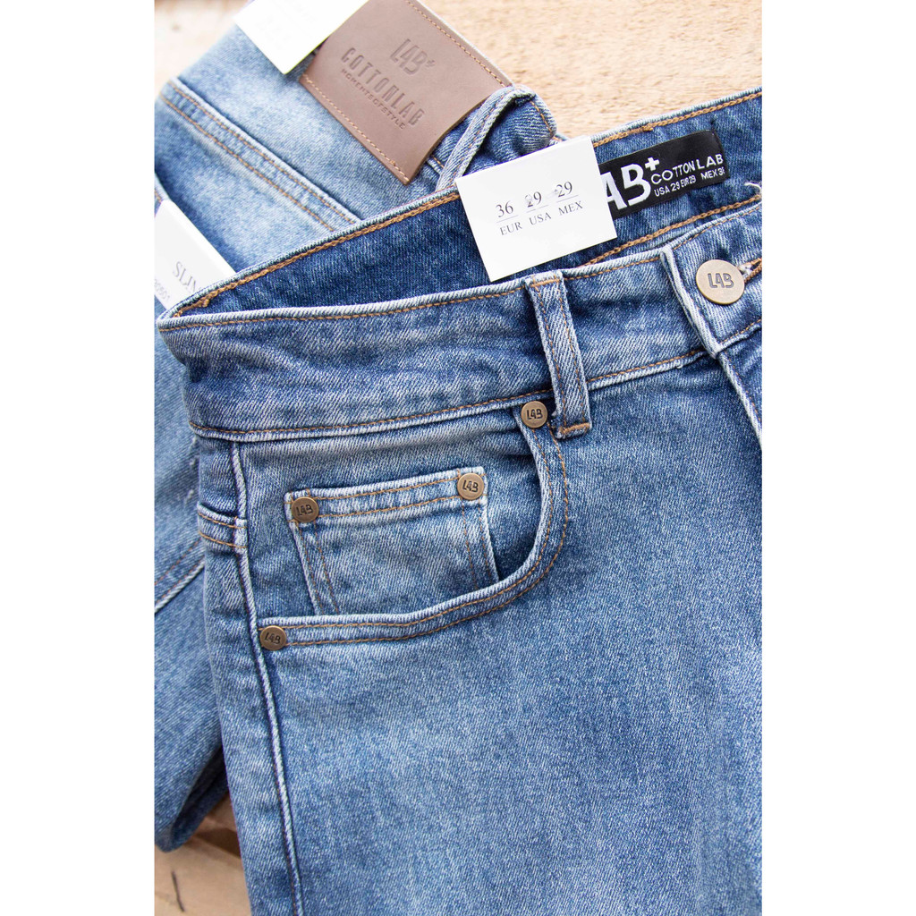 Quần Jean nam LAB+ COTTONLAB màu xanh wash, quần bò nam co giãn form Slimfit - LAB230501
