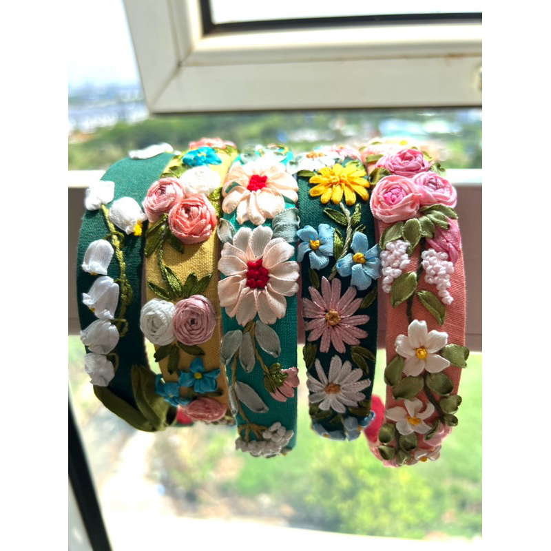 Cài tócthêu tay Handmade by Chang