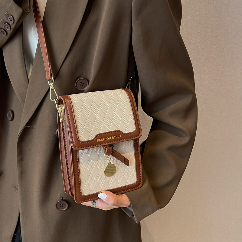 Túi xách nữ dạo phố đựng điện thoại ví tiền cực kì tiện lợi Capucha T263