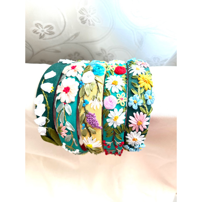 Cài tócthêu tay Handmade by Chang