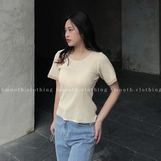 Áo montoghi viền cổ
