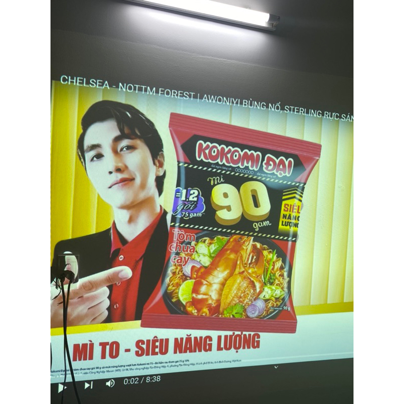 Máy chiếu gần chính hãng Panasonic PT-TW351R mới 99%