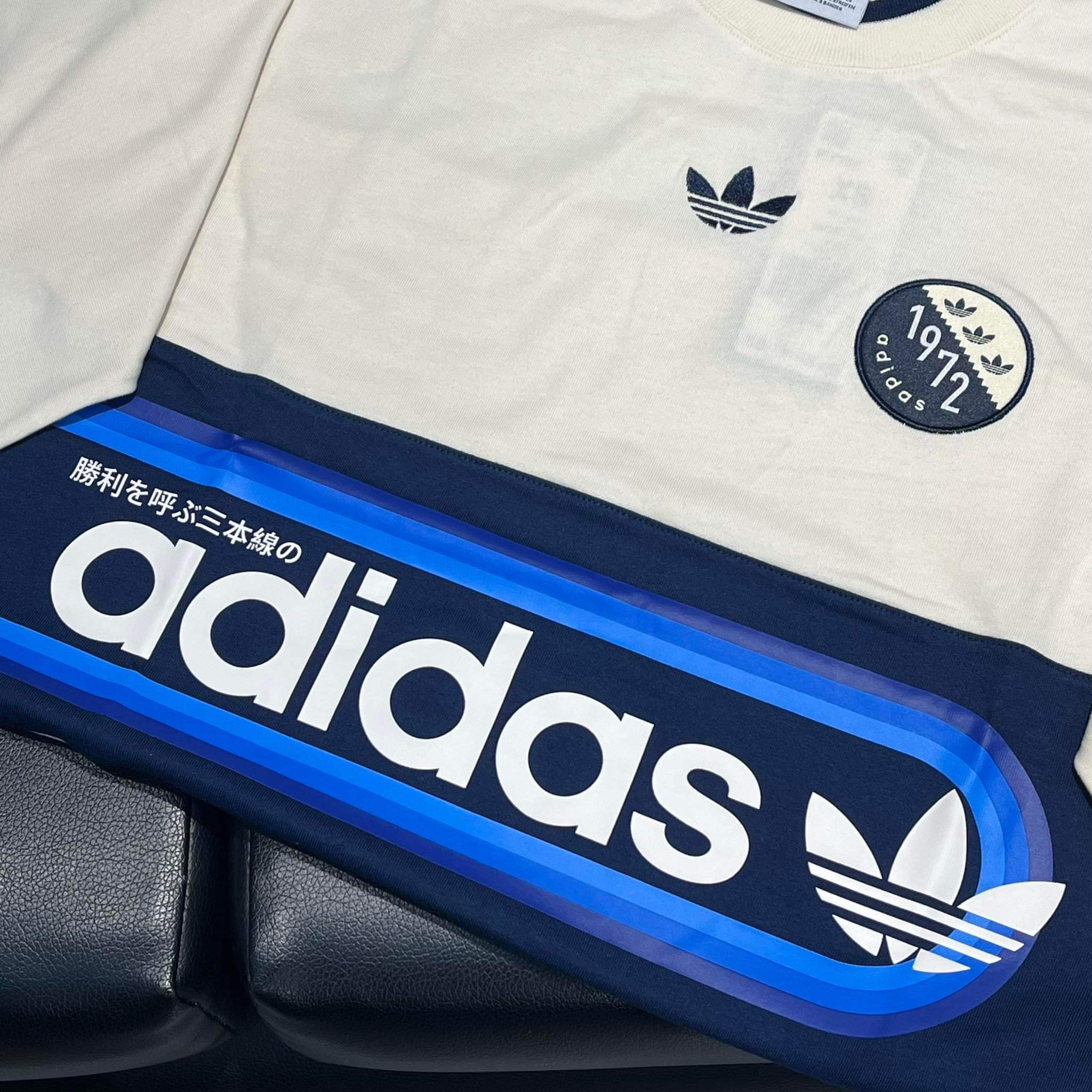 Áo Chính Hãng Adidas BLOKEPOP TEE Shop Xám Store