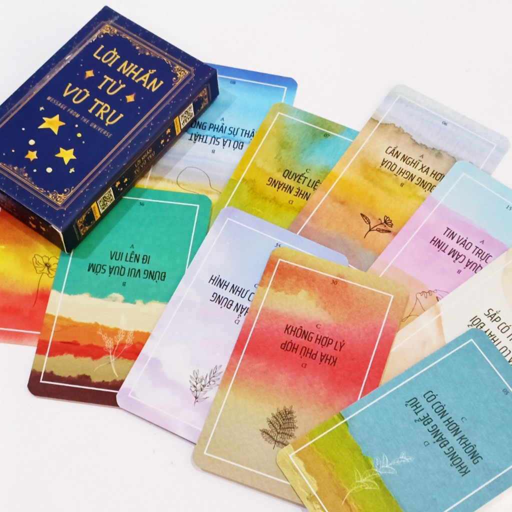 Bộ bài Lời Nhắn từ Vũ Trụ - Board Game Tiên Tri nhẹ nhàng, lời khuyên hữu ích - Vị Thần Của Những Quyết Định
