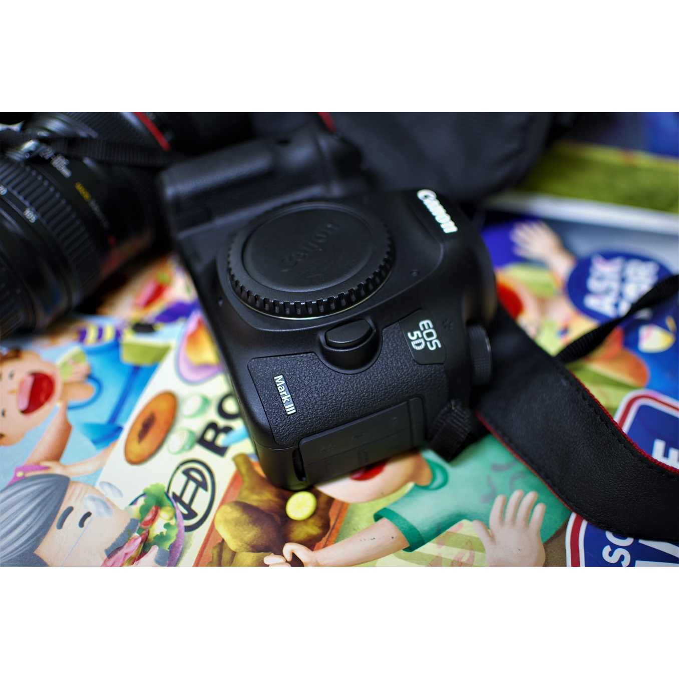 Máy ảnh canon 5d mark iii kèm Canon EF 24-105mm f/4L IS USM rất mới