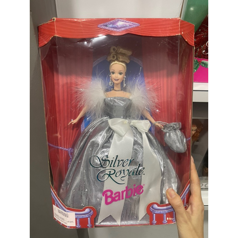 Búp bê Silver Royal barbie