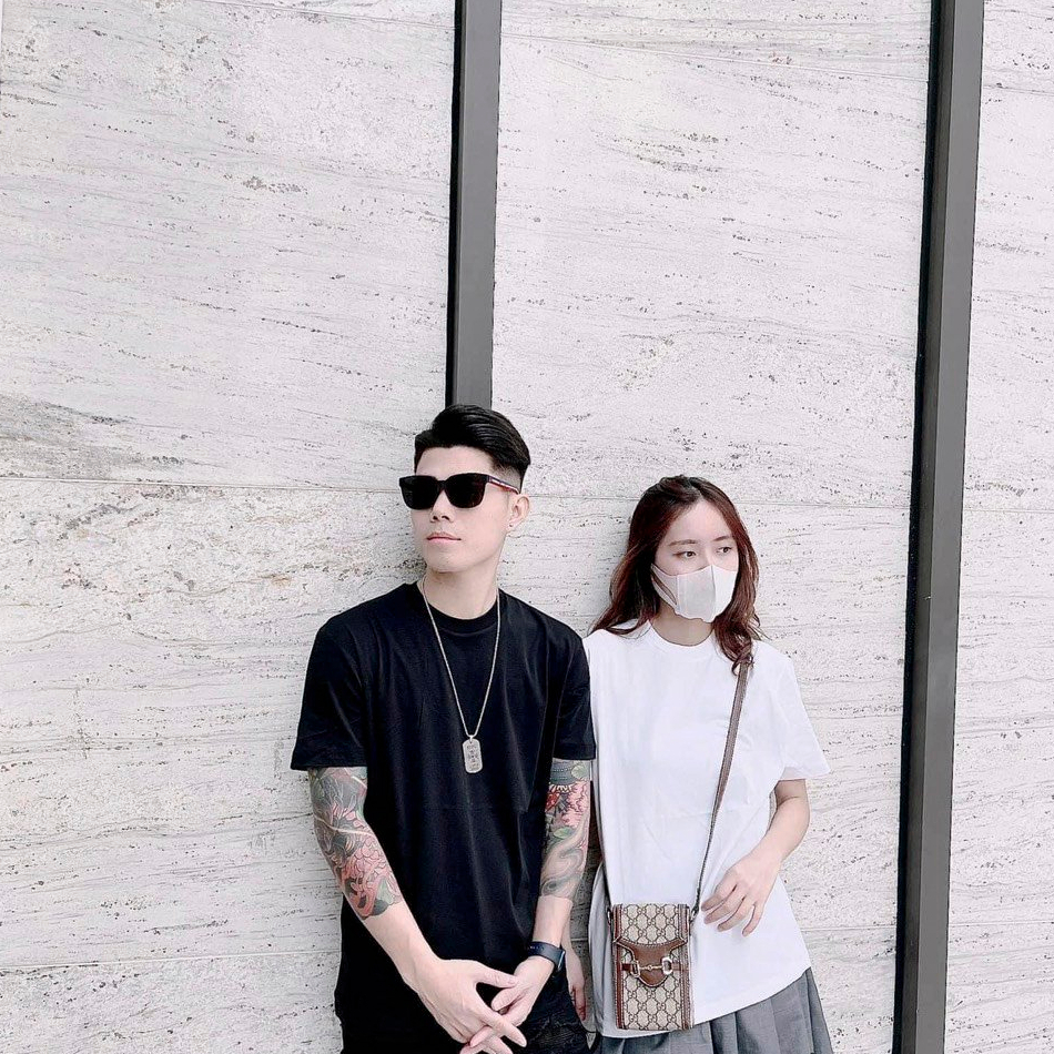 Áo thun đen,trắng basic chất cotton siêu dày dặn , áo dễ phối đồ