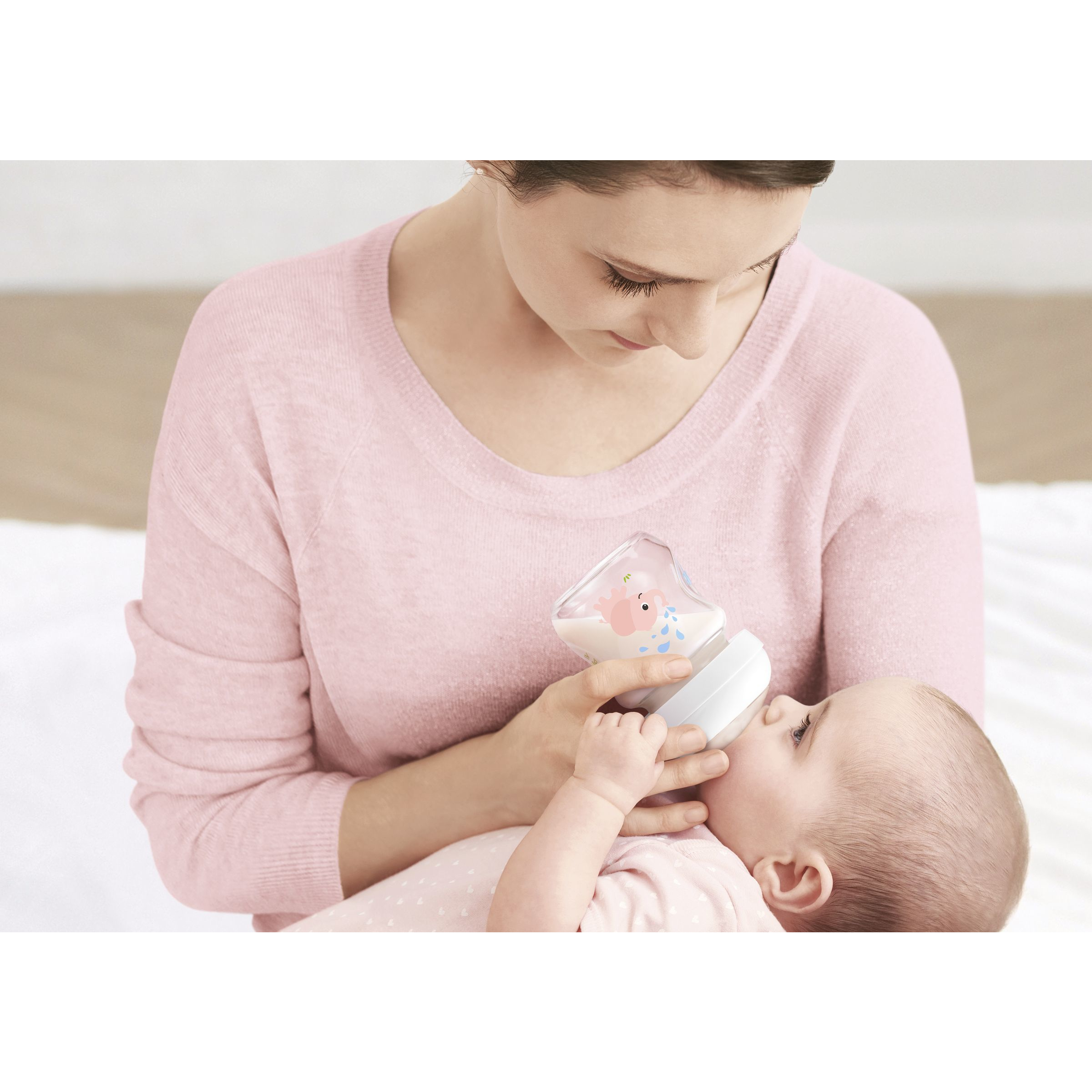 Bình sữa thủy tinh tự nhiên cổ rộng PHILIPS AVENT hình voi con màu hồng 120ml /4oz