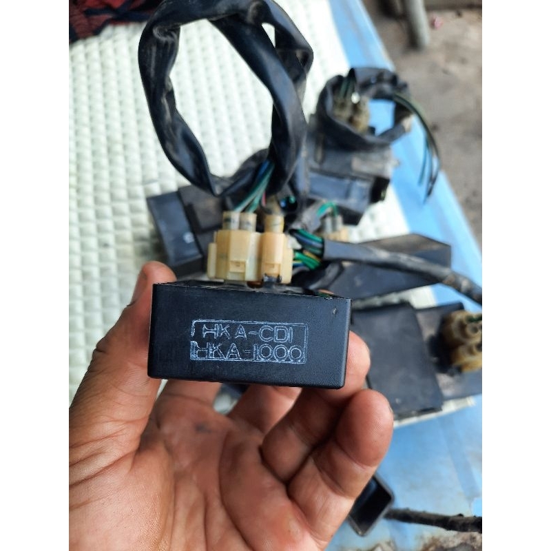 Ic Attila xài lửa bình