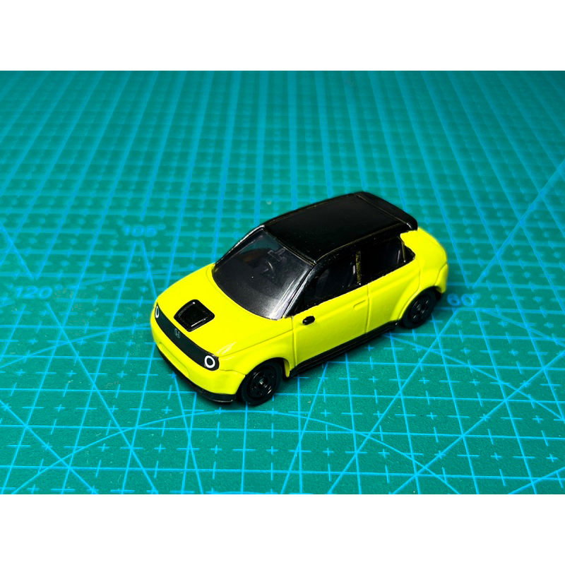 Hobby Store xe mô hình Tomica Honda E Vàng Đen ( Không Hộp )