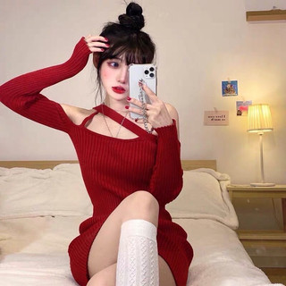 váy len body đỏ cut out dài tay