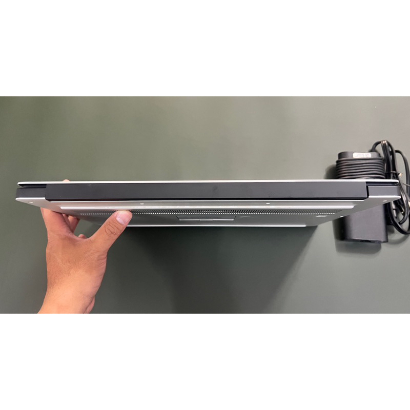 Laptop Dell Precision 5540 i7 9750H/16G/512G/quadro T1000/15.6" 4k touch -